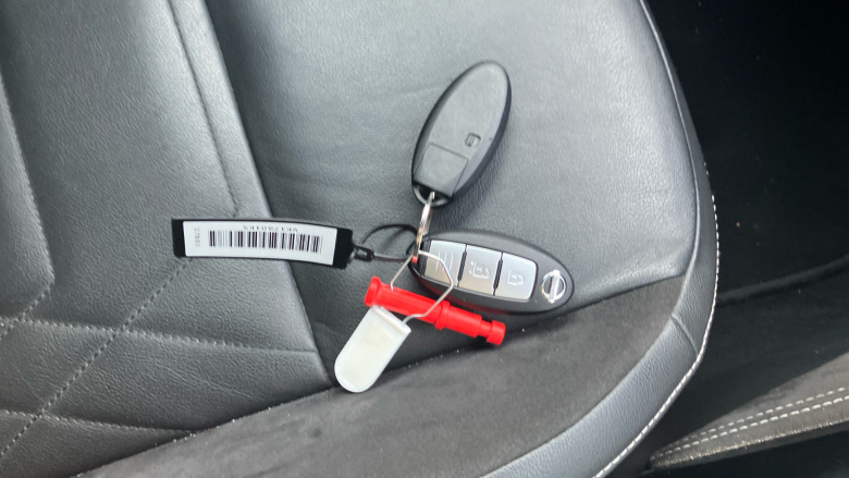 Nissan Juke 1.0 DiG-T 114 Tekna+ 5dr DCT Petrol Hatchback